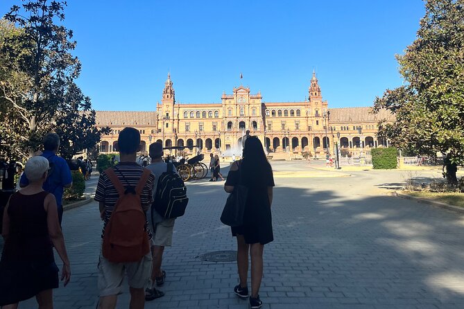 Seville Highlights Private Walking Tour - Meeting Point