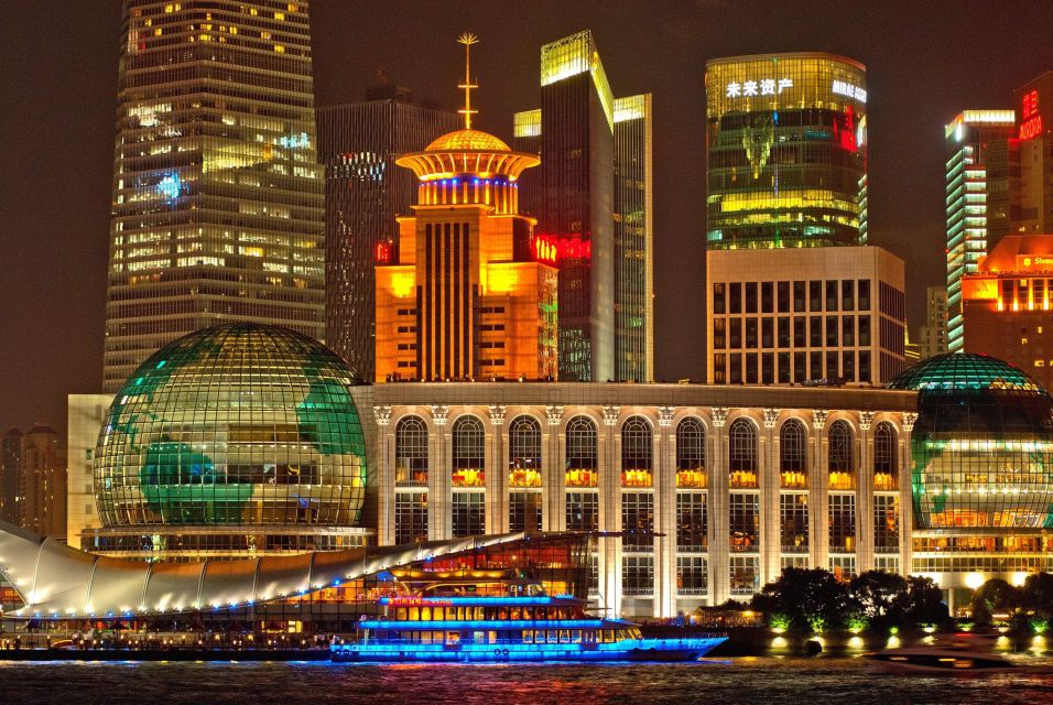 Shanghai: Like a Local Customized Guided Tour - Positive Reviews and Customer Ratings