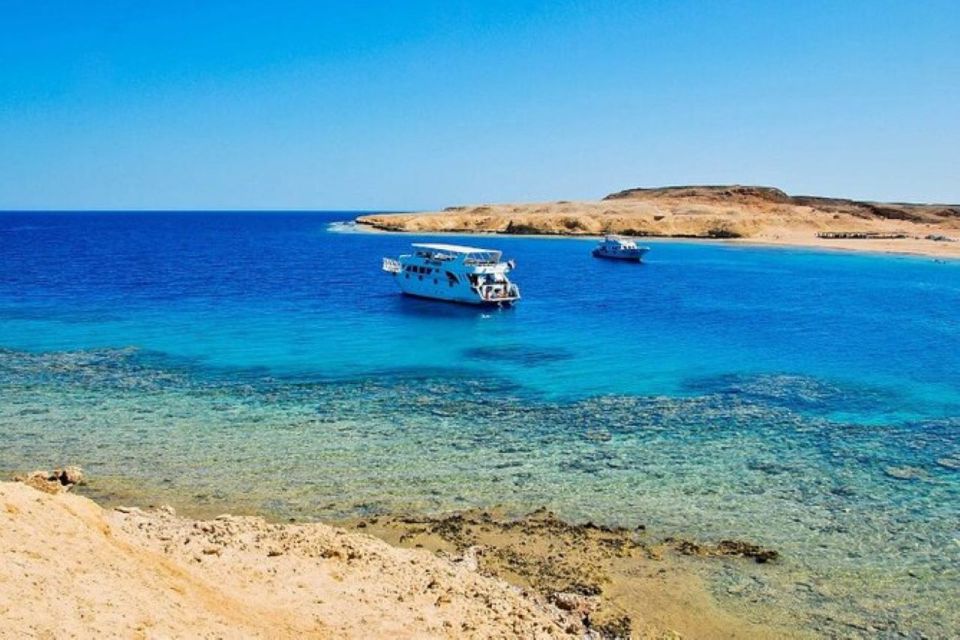 Sharm El-Sheikh: Ras Mohammed Park and Magic Lake Day Tour - Tour Description