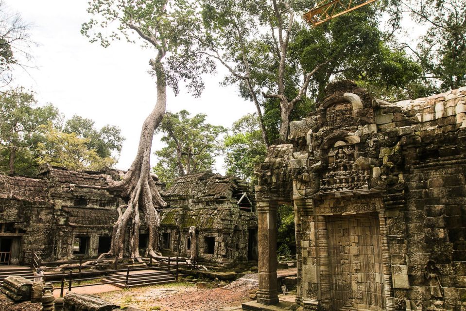 Siem Reap: Angkor Wat Small Circuit Tour With Hotel Transfer - Booking Details and Options