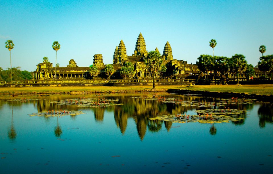 Siem Reap: Angkor Wat Small-Group Historical Day Tour - Booking Details