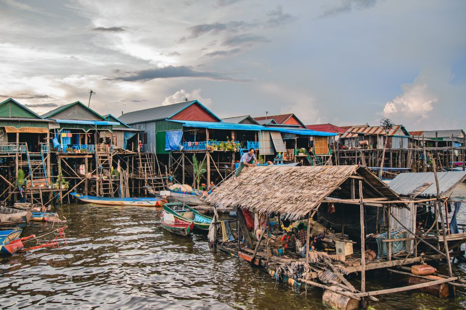 Siem Reap: Floating Village Sunset Boat Guided Vespa Tour - Customer Experiences
