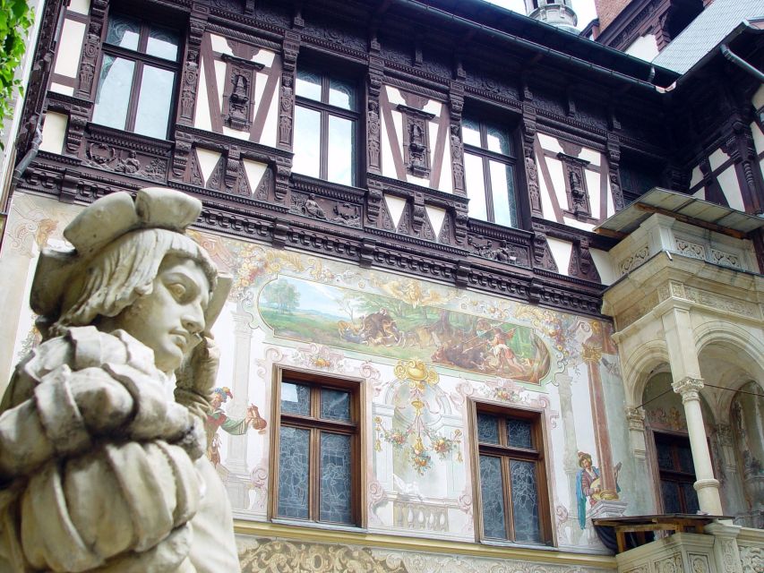 Sinaia: Peleș Castle Tour With an Expert Guide - Important Information