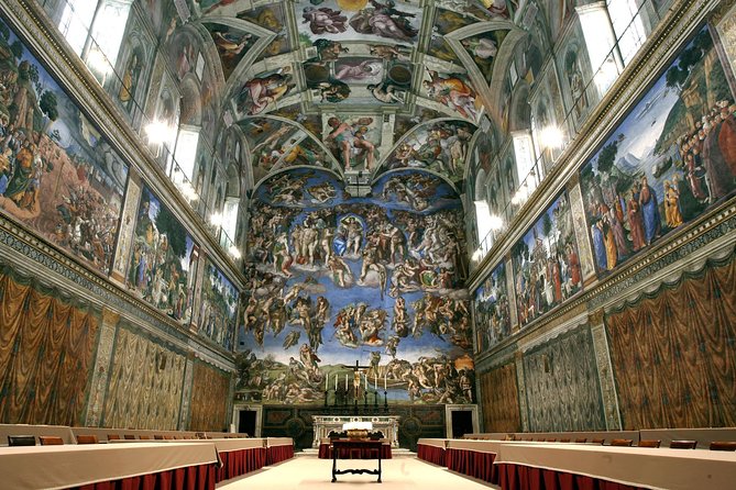 Skip-the-line Private Tour of The Vatican Museums Sistine Chapel and Saint Peter - Background