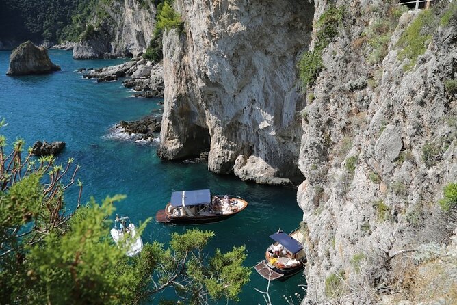 Small Group Boat Tour to Sorrento Coast, Capri & Blue Grotto - Common questions