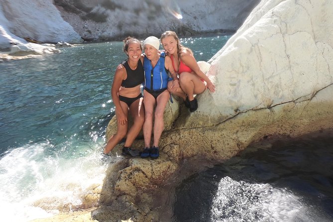 Small-Group Santorini Sea Caves Kayak Trip With Snorkeling & Picnic - Reviews and Testimonials
