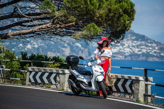 Sorrento Scooter Rental With Helmet and Unlimited Kilometers - Common questions
