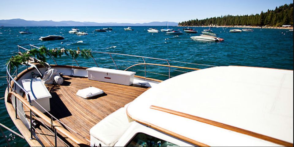 South Lake Tahoe: Happy Hour Cruise - Location Features
