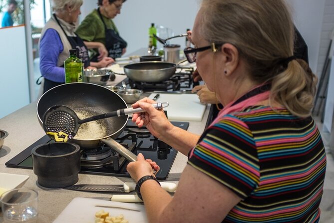 Spanish Cooking Class & Triana Market Tour in Sevilla - Participant Experiences