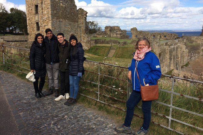 St Andrews Must-Sees Daily Walking Tour (11am & 2pm) - Tour Experience