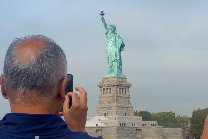 Statue of Liberty and Ellis Island Tour - Live Narration and Priority Access