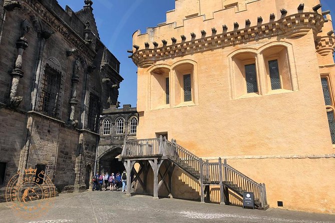 Stirling Castle and Loch Lomond Full-Day Private Tour in a Premium Minivan - Customer Assistance