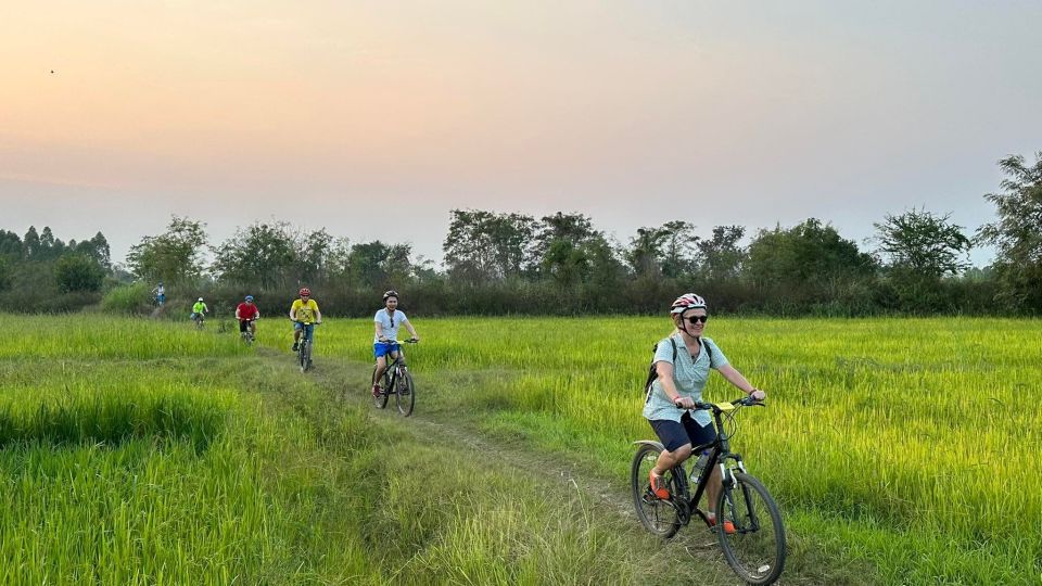 Sukhothai: 2.5-Hours Guided Countryside Sunset Bike Tour - Detailed Tour Description