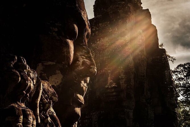 Sunrise Angkor Wat Half Day Join-In Tour (By Luxury Minivan) - Customer Support