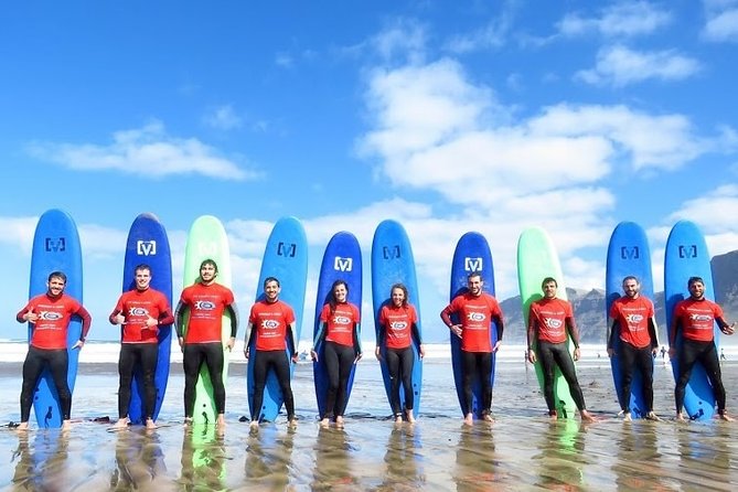 Surf Lessons in Famara 9:15-14:30h (4 Hours of Class) - Traveler Eligibility