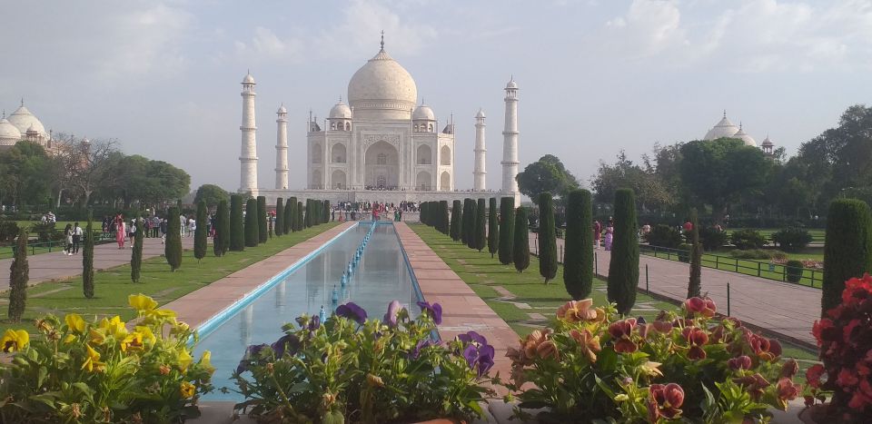 Taj Mahal Sunrise and Sunset Overnight Agra Tour From Mumbai - Transportation and Accommodation Details