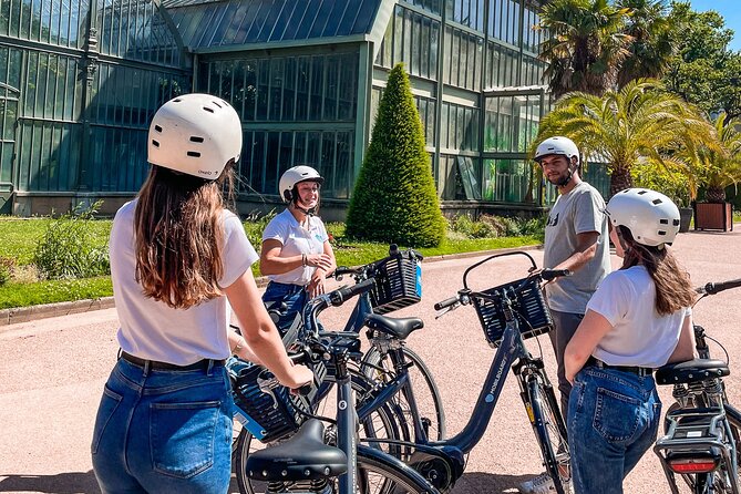 The Grand Bike Tour of Lyon - 3-hours - Guided Commentary on Lyon