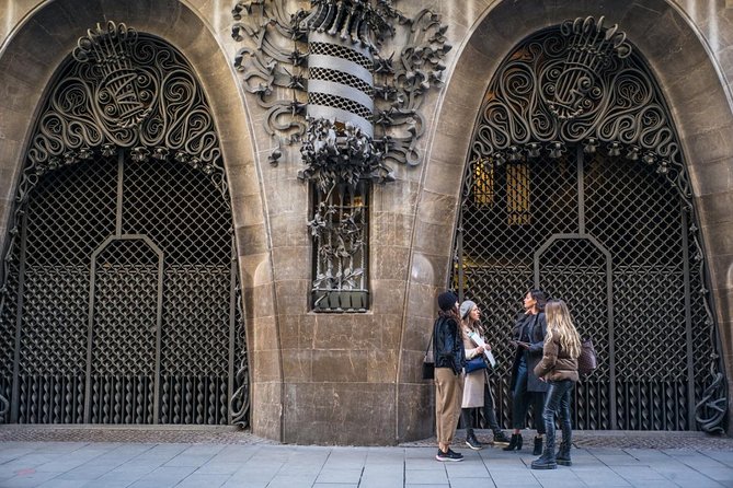 The Ultimate Old Town Tour in Barcelona - Booking Details and Support