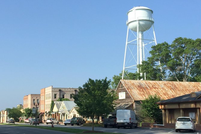The Walking Dead: Private Film Locations Tour of Senoia - Booking and Logistics