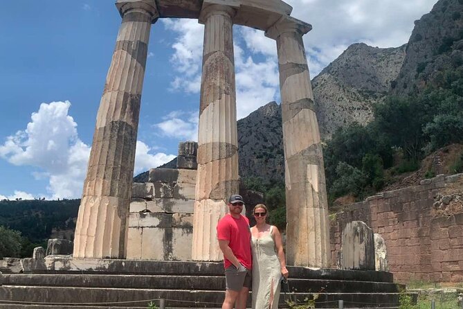 Thermopylae and Delphi Private Full-Day Tour From Athens - Transportation and Comfort