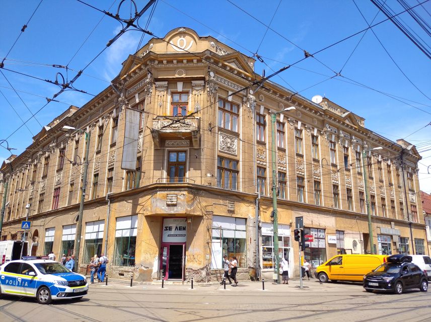 Timisoara: Dream Tour in Fabric Neighborhood - Meeting Point and Logistics