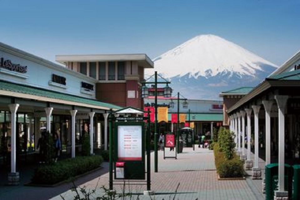 Tokyo: Mt.Fuji, Oshino Hakkai, and Onsen Hot Spring Day Trip - Meeting Information