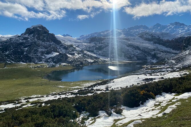 Tour From Oviedo and Gijón to Covadonga Lakes & Sailors Villages - Traveler Experience
