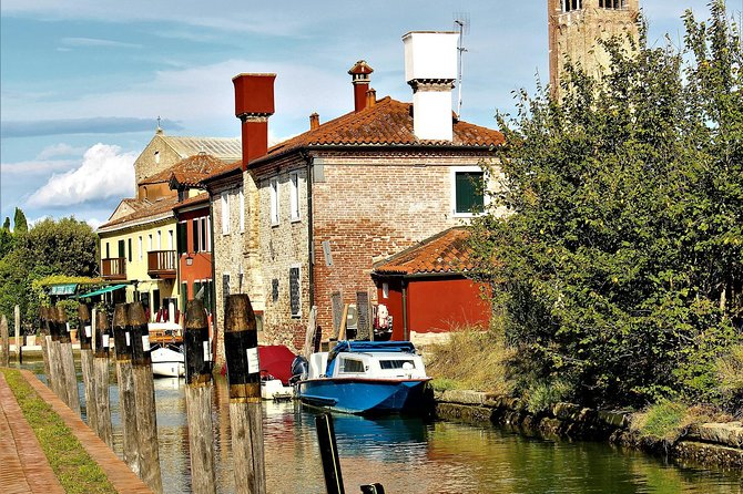 Tour of Venices Islands Murano Burano and Torcello - Common questions