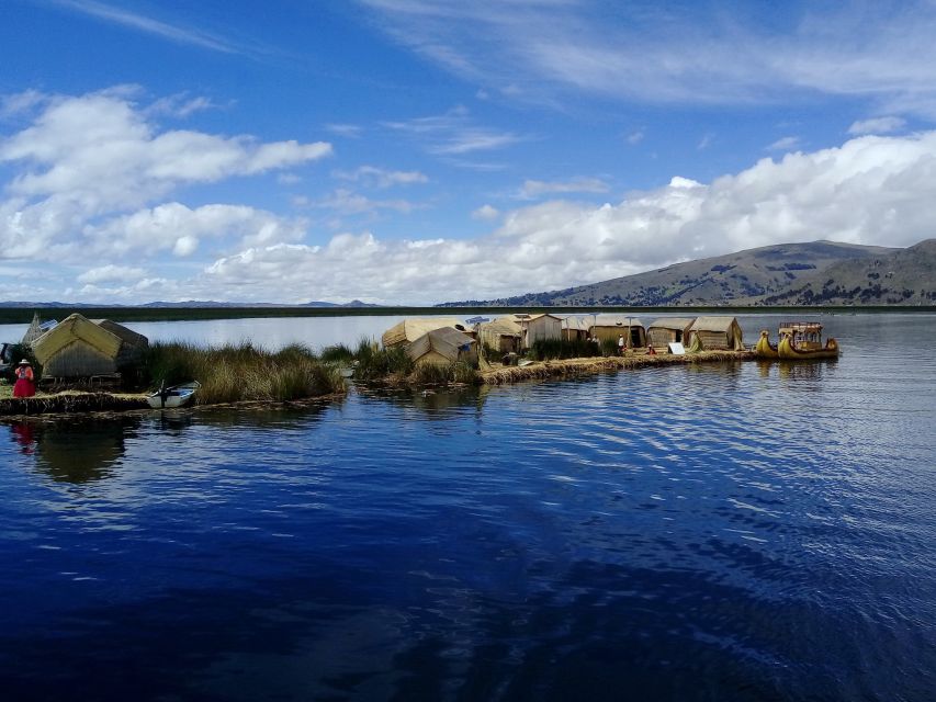 Tour to Uros and Taquile Islands Full Day Tour by Fast Boat - Lunch at Local Restaurant