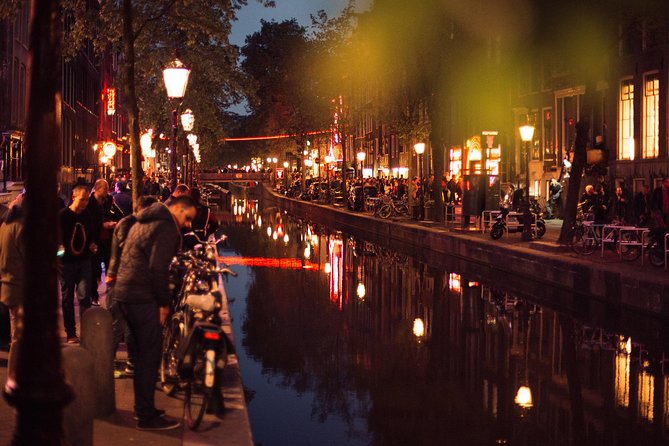 Treasures of Amsterdam: Coffeeshops & Red Light District Private Tour - Reviews