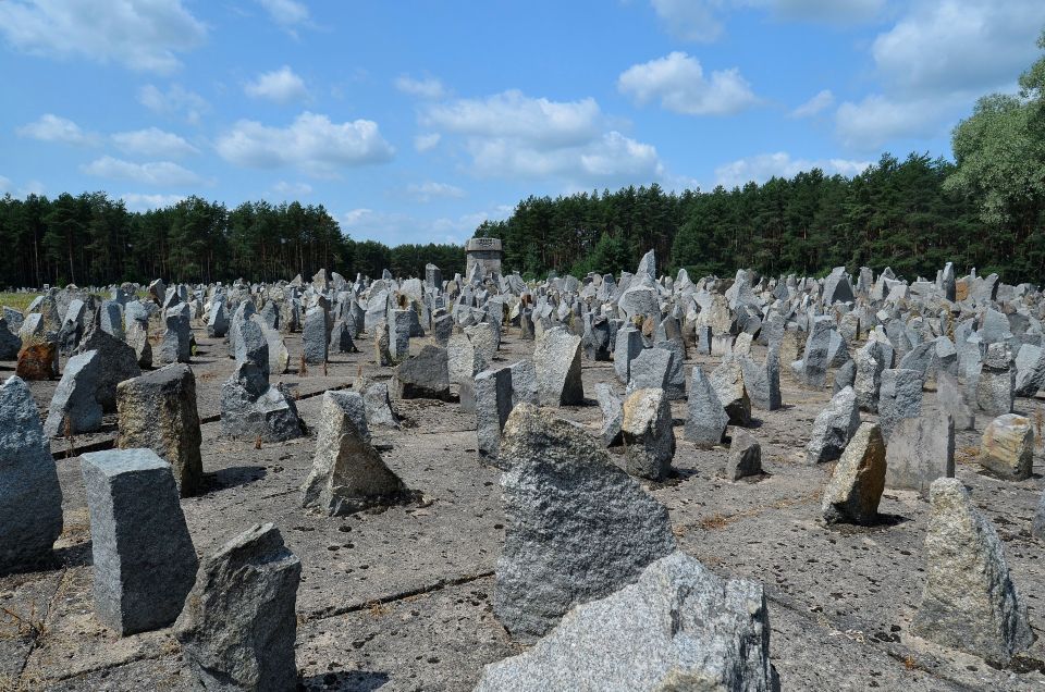 Treblinka: Half Day Tour From Warsaw by Private Car - Tour Logistics