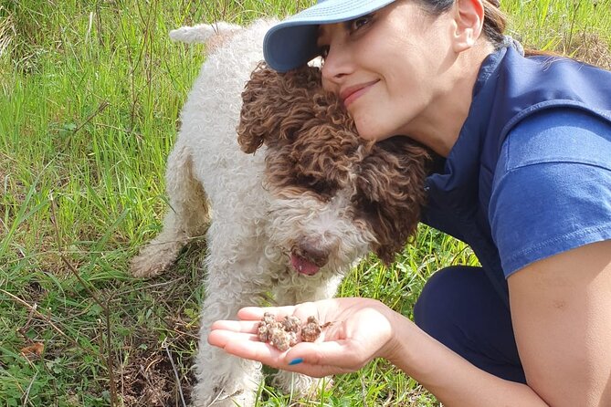 Truffle Hunting Experience in Assisi - Truffle Tasting Experience