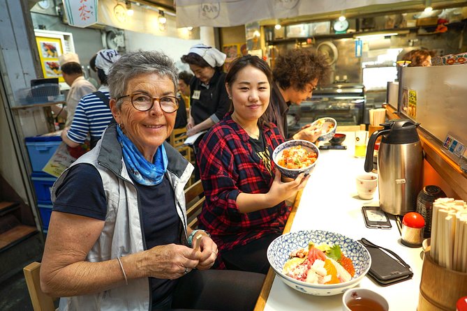 Tsukiji Fish Market Food Walking Tour - Experience Highlights