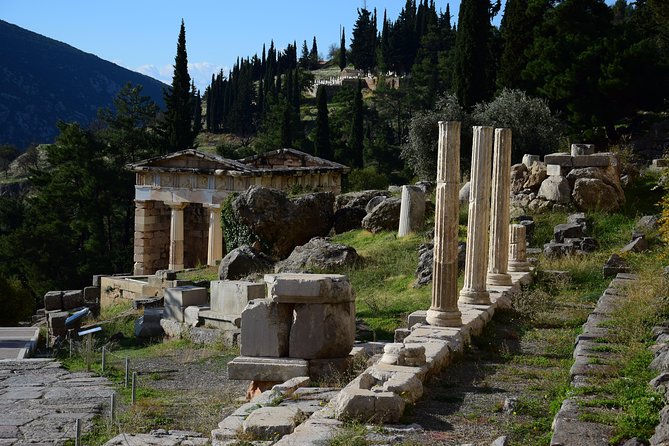 Two Day Trip From Athens to Delphi and Meteora - Overnight Stay in Delphi