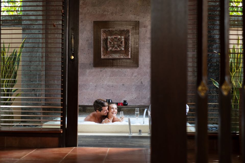 Ubud: Couple Spa Treatment With Bath Ritual & Sparkling Wine - Sparkling Wine Inclusion