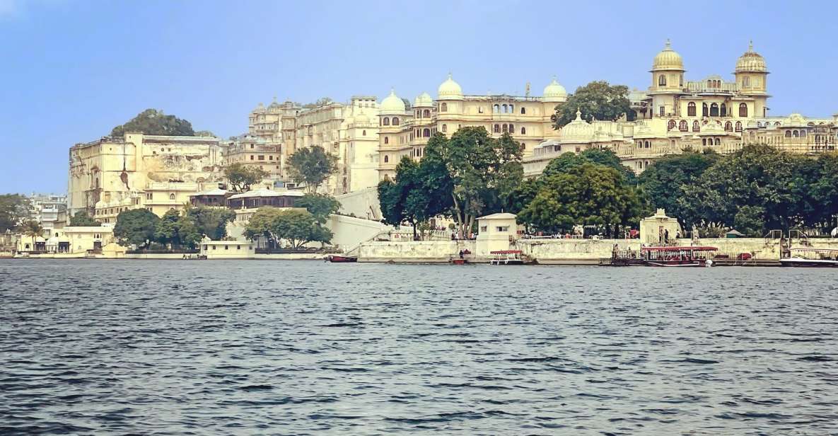 Udaipur: City Palace & Garden of Maidens Private Guided Tour - Customer Reviews