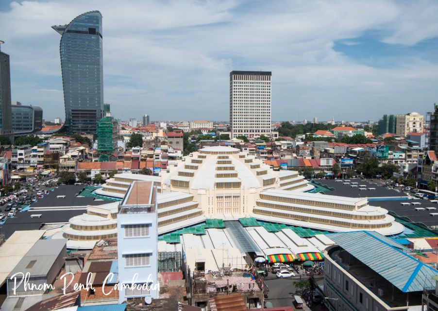 Unforgettable Phnom Penh Adventure:Two-Day Tour - Golden Temple Visit Experience