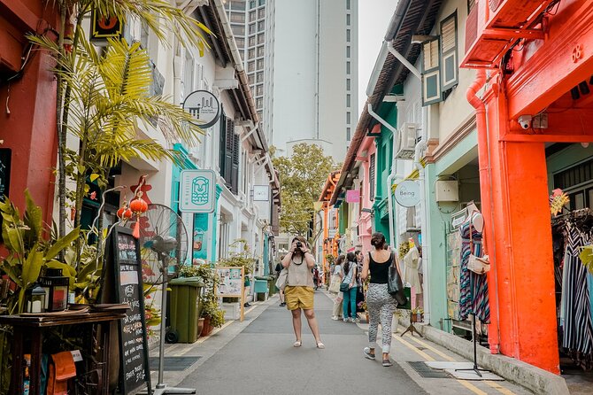 Unveiling Singapores Gems: A Private Walking Tour of Wonders - Cancellation Policy Information