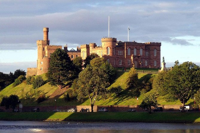 Urquhart Castle, Culloden, Loch Ness Centre, Gin, Outlander Sites - Customer Experience