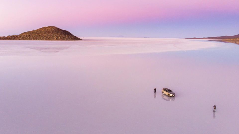 Uyuni Salt Flats 2-Day Tour From La Paz by Flight - Preparation and Logistics