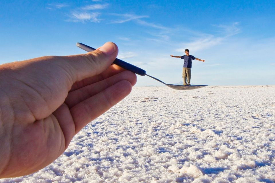 Uyuni: Uyuni Salt Flats 1-Day Sunset and Lunch - Sunset Experience