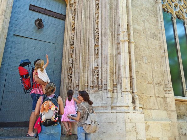 Valencia: Private Tailored Tour - Location and Reservation Details