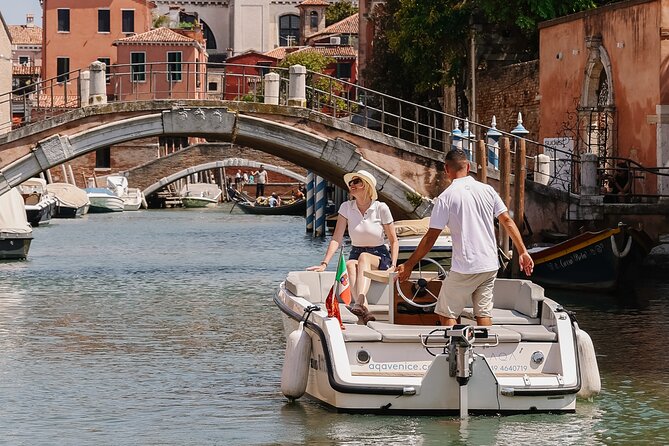 Venice: The Hidden Canals on Electric Boat - Navigating the Hidden Canals