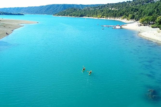 Verdon Gorge and Moustiers Ste-Marie Tour From Aix-En-Provence - Tour Guide Experience