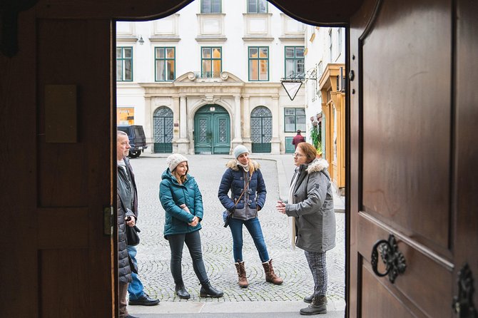 Vienna Small-Group Walking Tour on Poverty and Homelessness - Community Support and Perspective