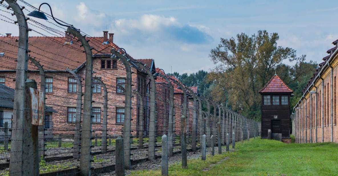Warsaw: Auschwitz Birkenau and Krakow Guided Tour - Participant & Date Selection