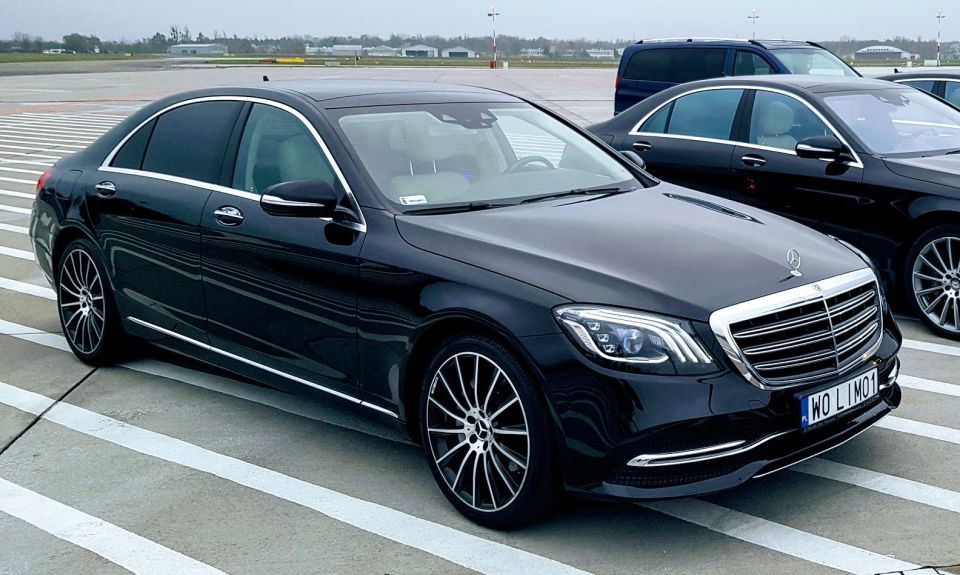 Warsaw: Chopin & Modlin Airport Transfers - Chauffeured Airport Transfers
