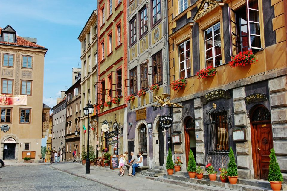 Warsaw Old & New Town Private Walking Tour - Old Town Exploration Highlights