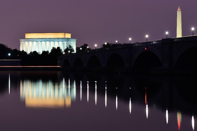 Washington DC by Moonlight Electric Cart Tour - Tour Guides and Narration