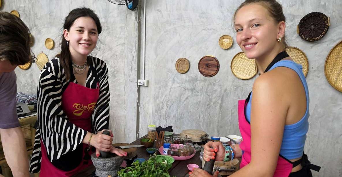 We Cook Thai Home Garden Cooking School - Customer Reviews
